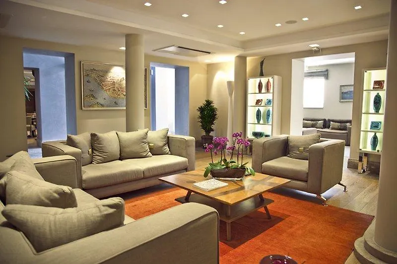 Tomtom Suites Istanbul Hotel