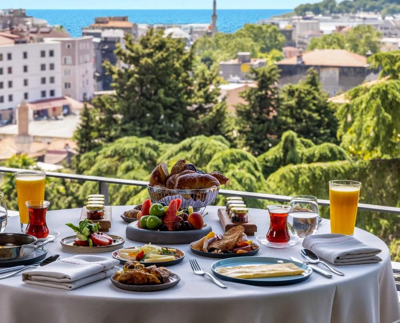 Hotel Tomtom Suites Istanbul