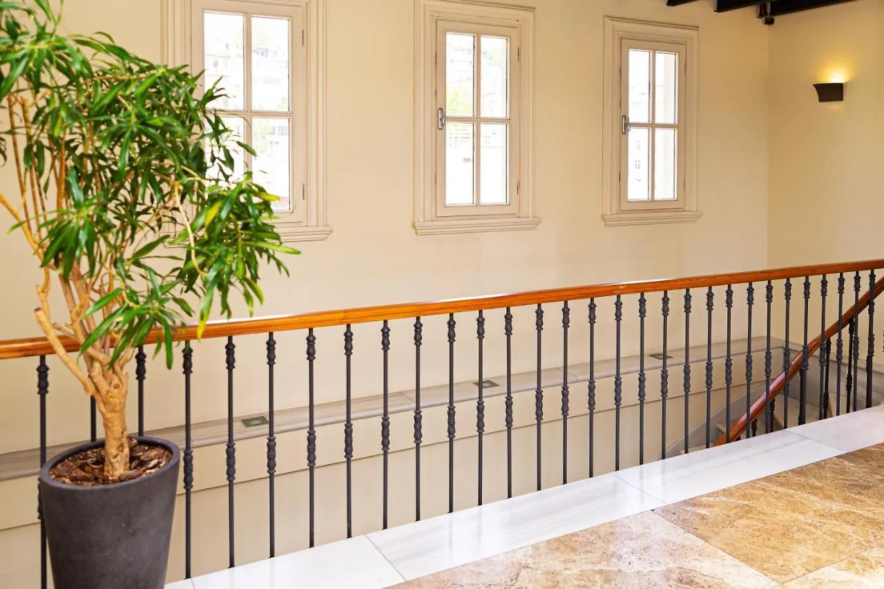 Tomtom Suites İstanbul Otel